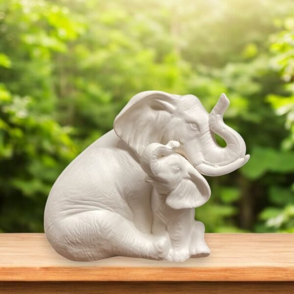 MAMA ELEFANTE