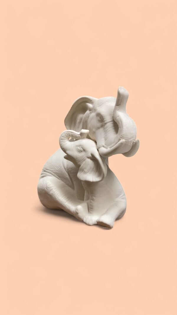 MAMA ELEFANTE - Imagen 2